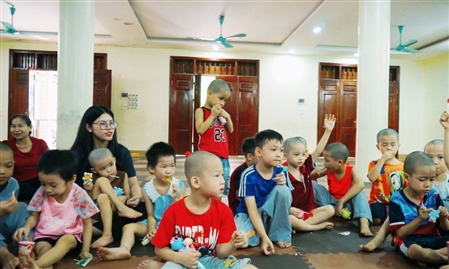 Trạm yêu thương số 8 - Gieo mầm yêu thương tại chùa Quang Phúc