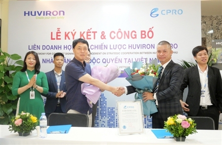 Lễ ký kết liên doanh hợp tác chiến lược giữa HUVIRON VIỆT NAM - CPRO và công bố nhà phân phối CPRO độc quyền tại Việt Nam